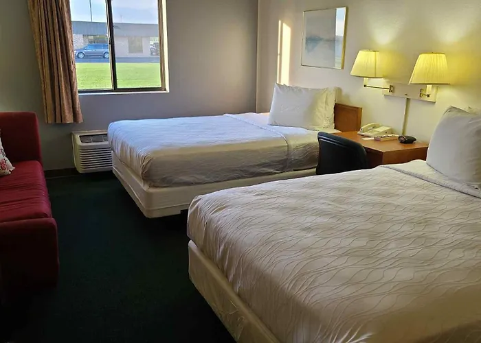 & Hotel